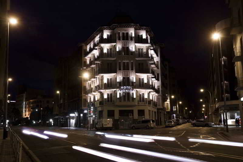 Hotel Avenida Pampeluna Zewnętrze zdjęcie